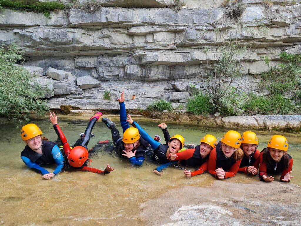 colonie de vacances les aventuriers escalade canyoning via ferrata outdoor