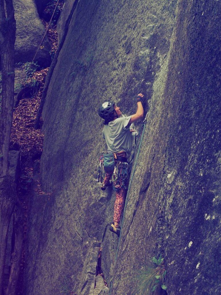 Stage Escalade Trad Cadarese Paroisdumonde Fissure