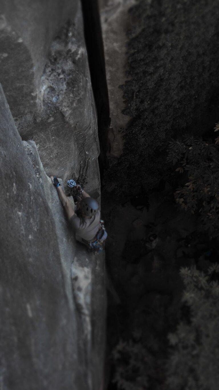Stage Escalade Trad Fissure Annot Paroisdumonde