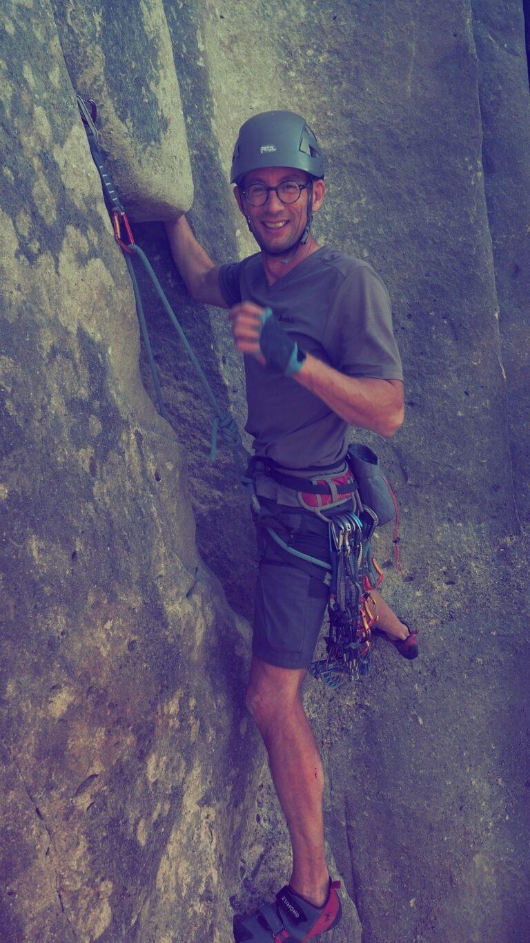 Stage Escalade Trad Fissure Annot Paroisdumonde