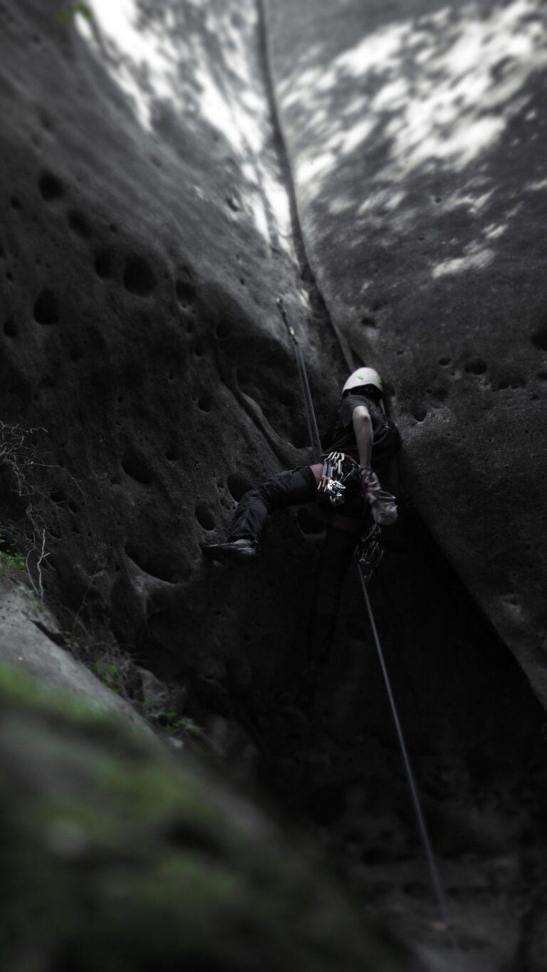Stage Escalade Trad Fissure Annot Paroisdumonde