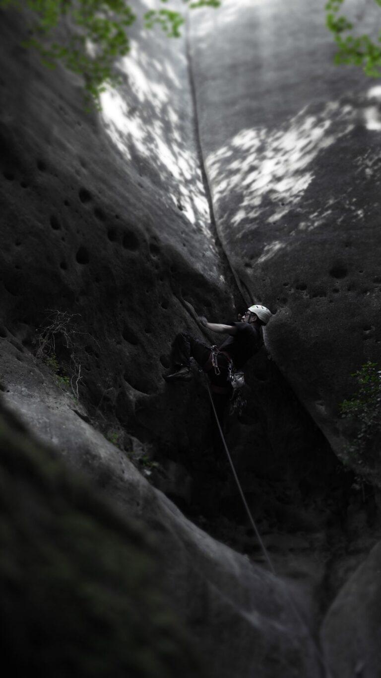 Stage Escalade Trad Fissure Annot Paroisdumonde